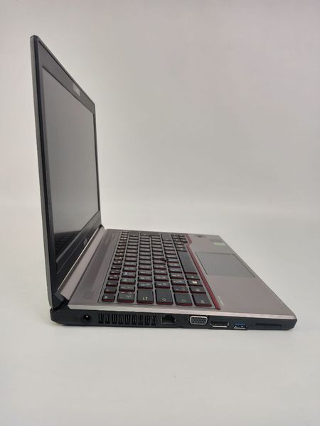 Ноутбук Fujitsu LifeBook E734 000041126 фото