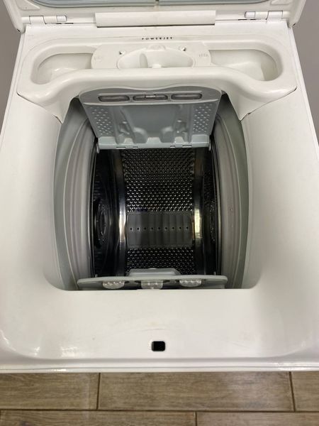 Стиральная машина вертикальная AEG L60260TL 2200W 6кг sn 91321700601 000048162 фото