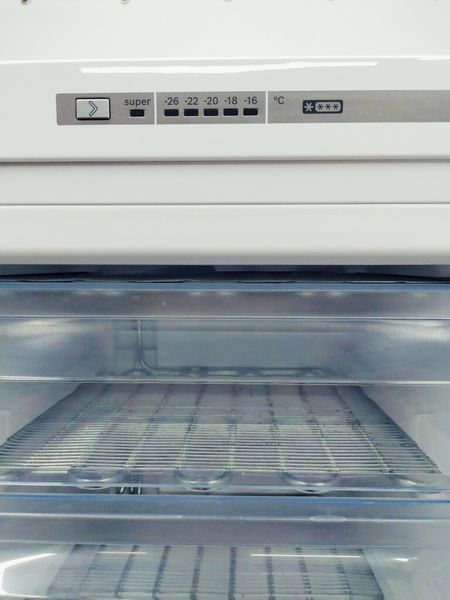 Морозильна камера Bosch GSV36VW30 02 237л 7 полиць 90w sn 9312 00436_партія 3 номер 158 000040906 фото