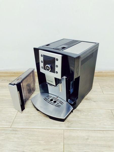 Кавомашина DeLonghi Perfecta ESAM5400 1450w sn 31321 000023526 фото
