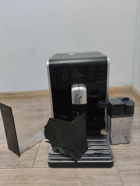 Кофемашина Saeco Moltio HD 8769 1850W sn TW901520258783 000046372 фото