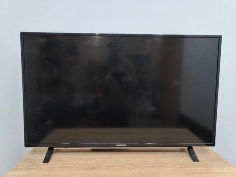 Телевізор Grundig 43VLE6000BL 90W sn 71100158 000050557 фото