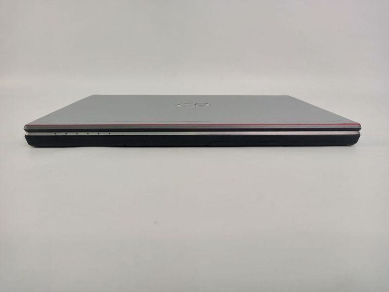 Ноутбук Fujitsu LifeBook E734 000041126 фото