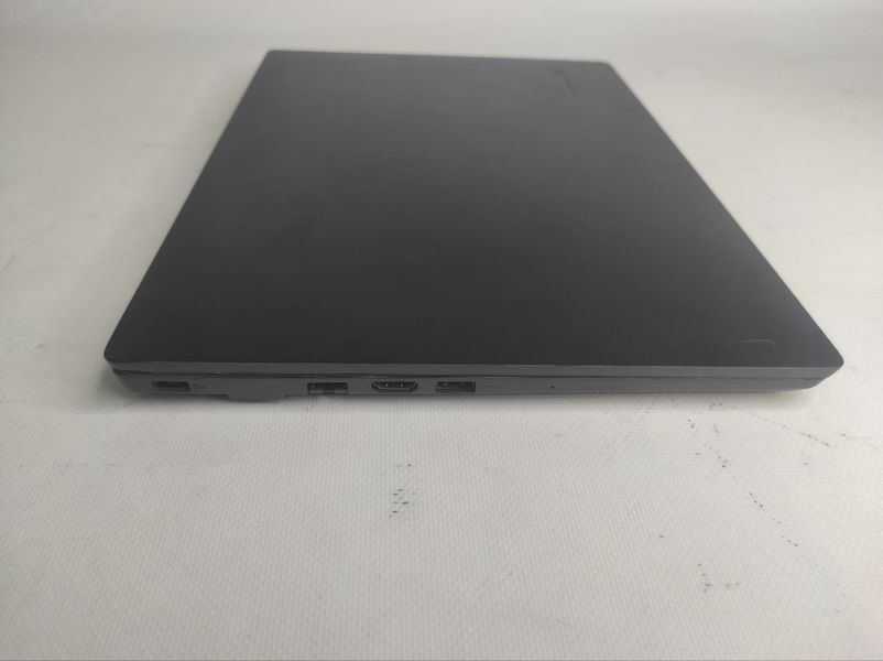 Ноутбук Lenovo V130 14IKB 000045367 фото