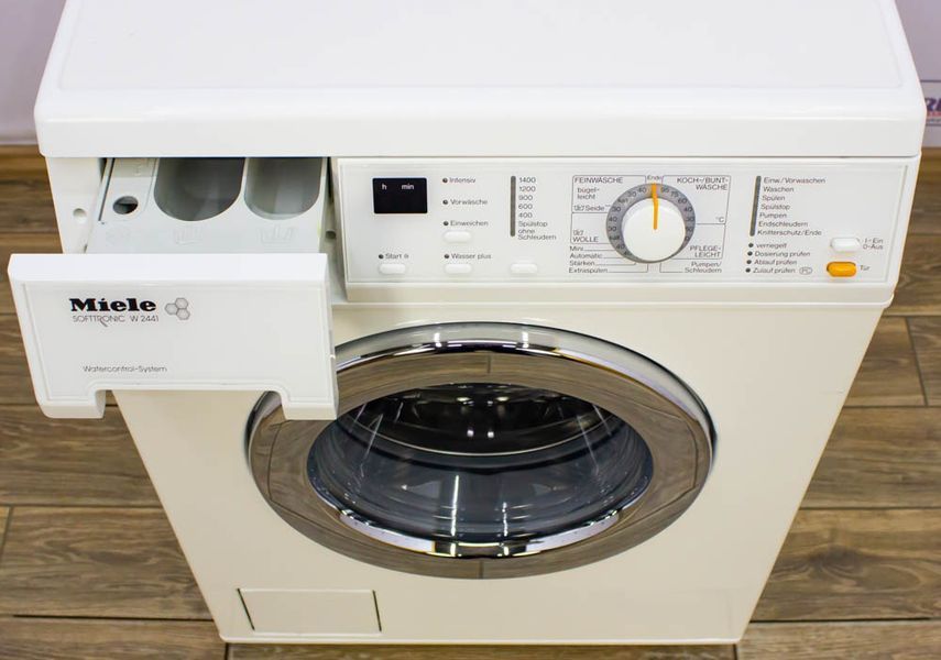 Стиральная машина Miele W 2441 000016744 фото