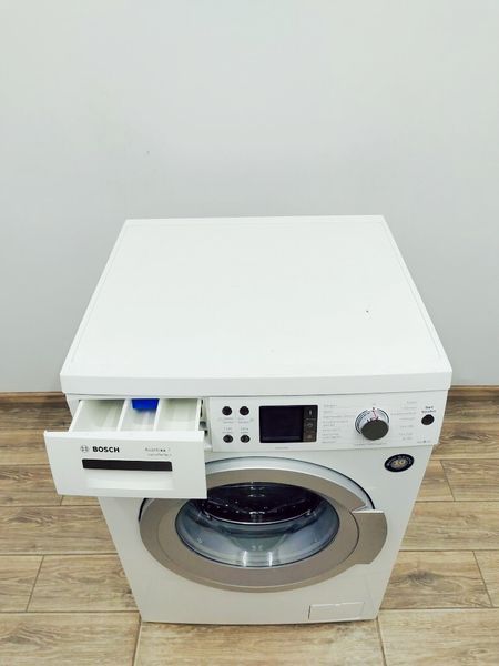 Стиральная машина Bosch Avantixx7 WAQ284A0NL 01 000036736 фото