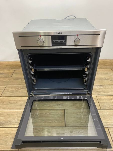 Встраиваемый духовой шкаф AEG BE3003001M 3500W sn 63556686 000046270 фото