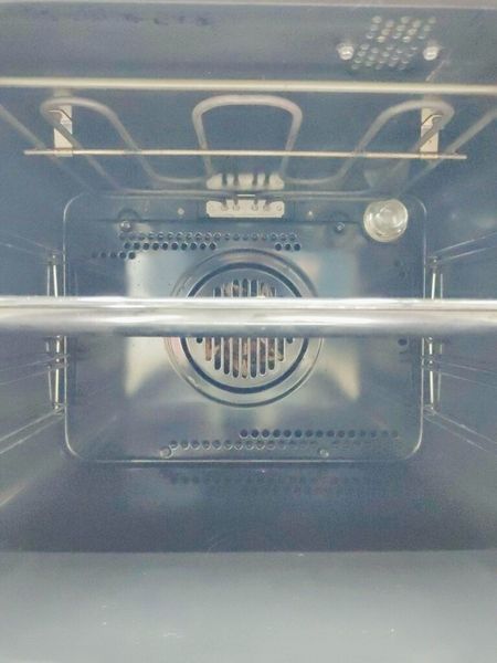 Электродуховка Zanussi ZOB 681 X 1870w 000037731 фото