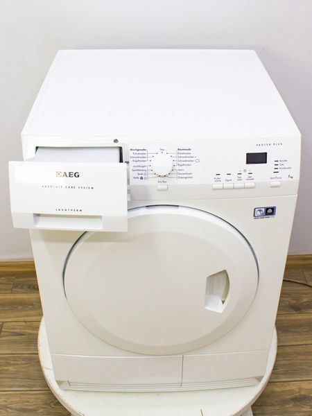 Сушильная машина AEG T65770IH4 000024667 фото