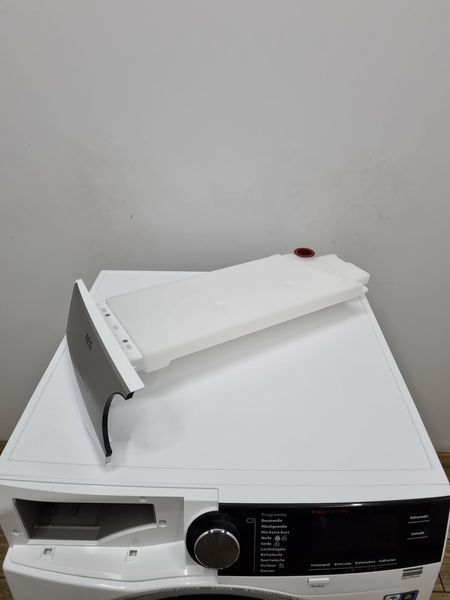 Сушильная машина AEG T8DE86685 000039557 фото
