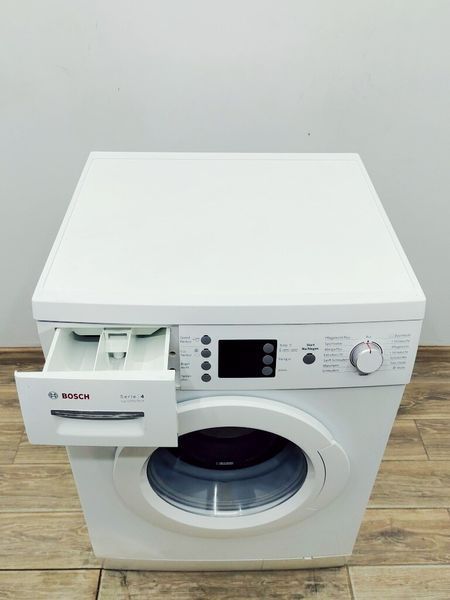 Стиральная машина Bosch Serie4 WAE28426 60 000041696 фото