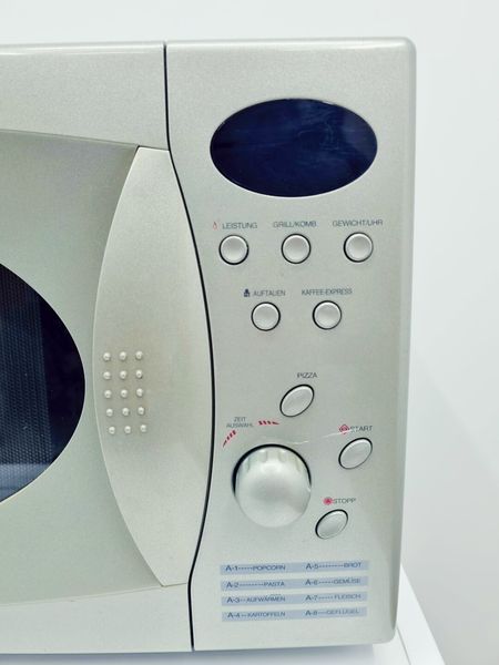Мікрохвильова піч Clatronic MWG 735P 1400w гриль 1000w sn S025025133054 000039109 фото