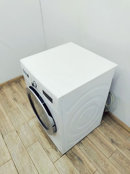 Сушильная машина Bosch WTY87701 11 000036638 фото