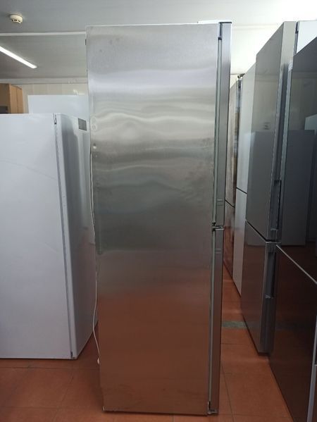 Холодильник двокамерний Miele KWTN 14826 SDE 128+119л 186w sn 45120370546 397е 000035616 фото