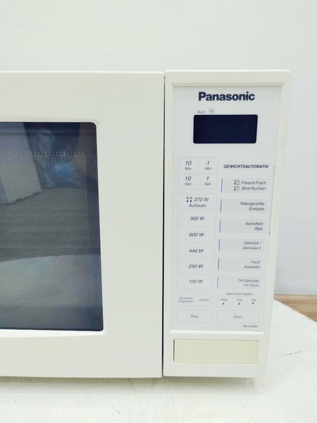 Микроволновая печь Panasonic NN E558WB 000034848 фото