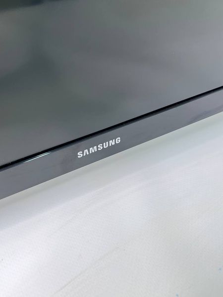 Телевизор 32 Samsung UE32J4570SS HD Smart TV 000040308 фото