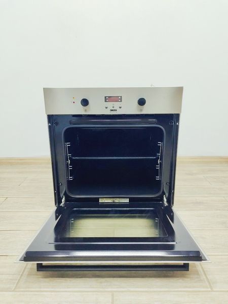 Электродуховка Zanussi ZOB 681 X 1870w 000037731 фото