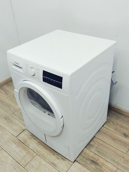 Сушильна машина Bosch Serie6 WTG86400 08 2800w 7 кг sn 9906 201795 000031750 фото