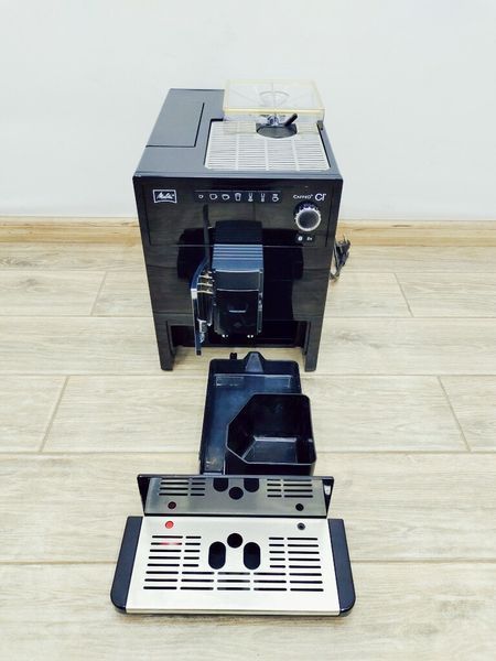 Кавоварка Melitta Caffeo CI E 970 103 1400w sn 0G093153404 000023524 фото