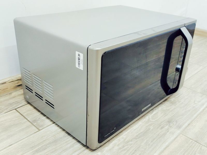 Мікрохвильова піч Samsung MS28F303TFS 1500w sn 0A2Q7WDG400383V 000043240 фото