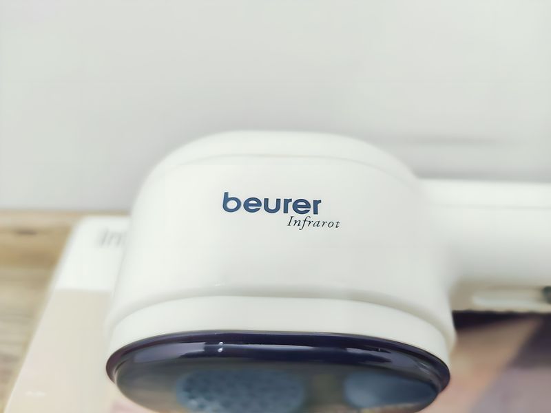 Массажер для тела с инфракрасным прогревом Beurer MG 20 11w 000038518 фото