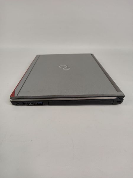 Ноутбук Fujitsu LifeBook E734 000041283 фото