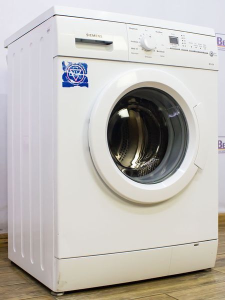 Стиральная машина Siemens WM14E3A0 13 000016607 фото