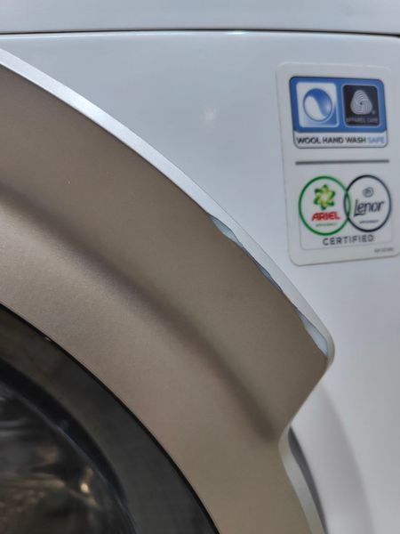Стиральная машина AEG 7000 Series Lavamat L7FE76695 2200W 9кг sn 04500305 000051595 фото