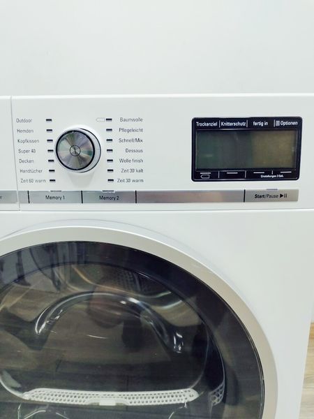 Сушильная машина Siemens IQ800 WT47Y701 15 000040572 фото