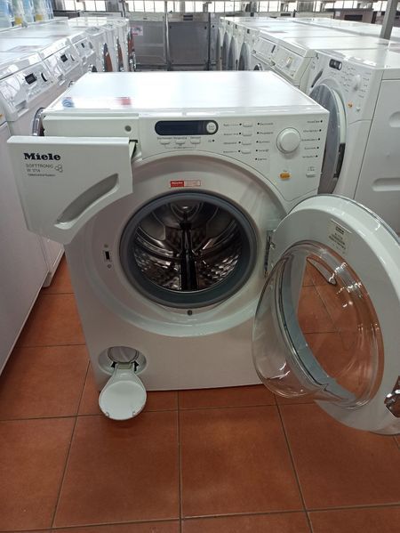 Стиральная машина Miele W 1714 000037426 фото