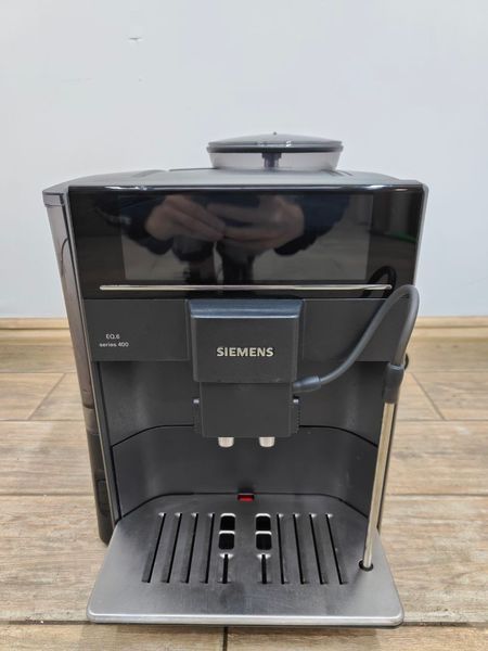 Кавомашина Siemens EQ6 Siemens EQ6 TE604509DE09 1500W sn 701350 000050080 фото