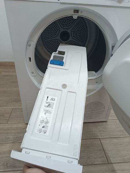 Сушильна машина Bosch EcoMaxx7 WTW84162 800w 7 кг sn 9310 200634 000045991 фото