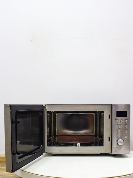 Мікрохвильова піч Clatronic MWG 779 H 1450w гриль 1700w sn 47174 000032241 фото