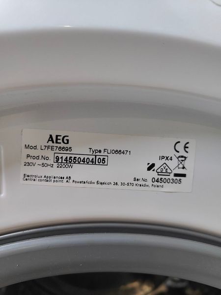 Стиральная машина AEG 7000 Series Lavamat L7FE76695 2200W 9кг sn 04500305 000051595 фото