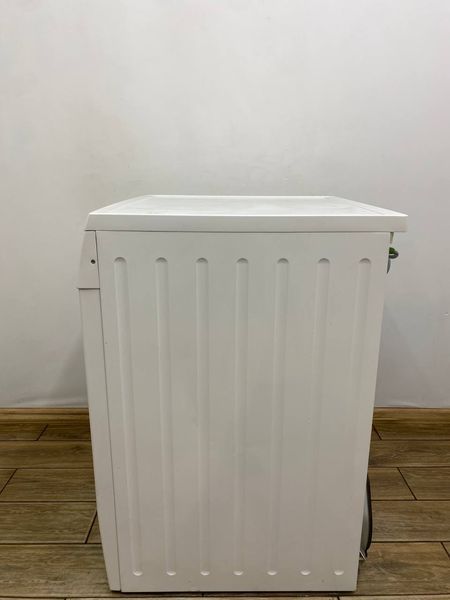 Сушильная машина Bosch WTS86511 2800W 7кг sn 8709200152 000048676 фото