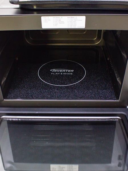 Микроволновая печь Panasonic NN DF386B 000026438 фото