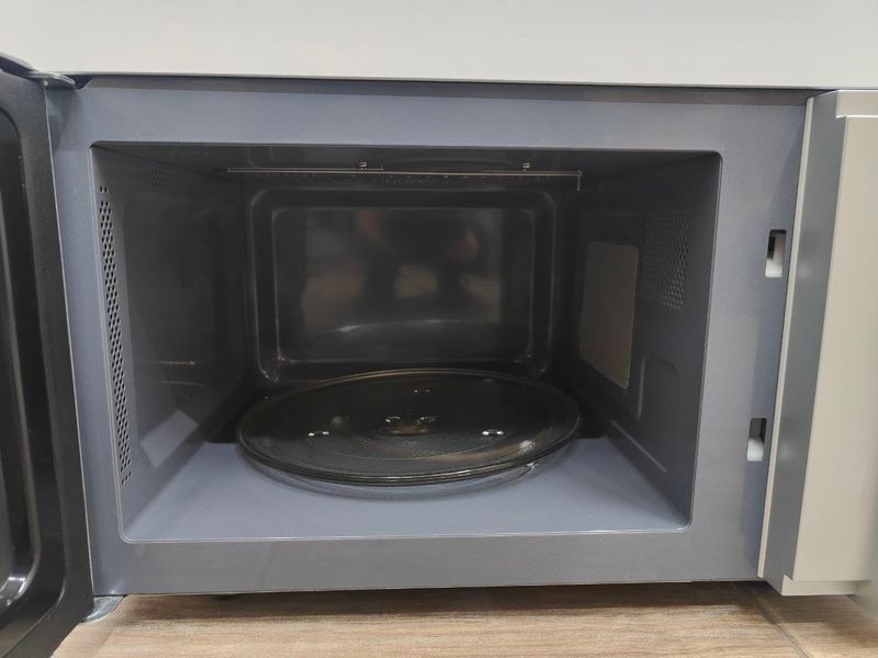 Микроволновая печь MW7817 800W+1300W гриль sn 01287602000787 000049965 фото
