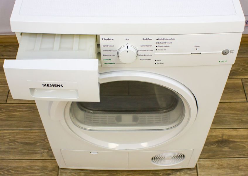 Сушильный автомат Siemens WT46E1EM15 000015267 фото