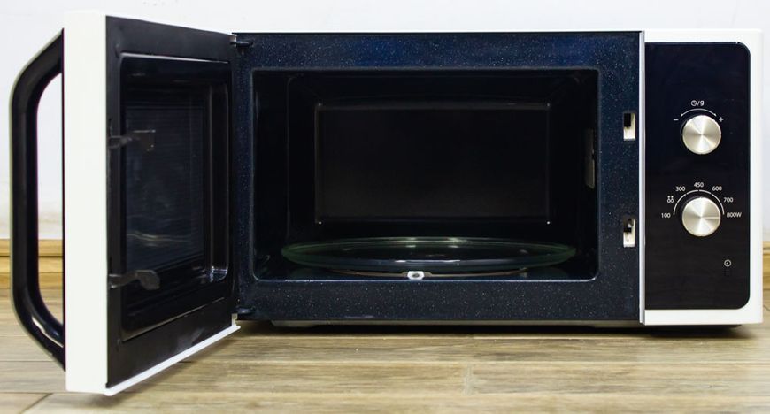 Мікрохвильова піч Samsung MS23F301ELW 1150W sn 0A907WBG300080X 000016886 фото