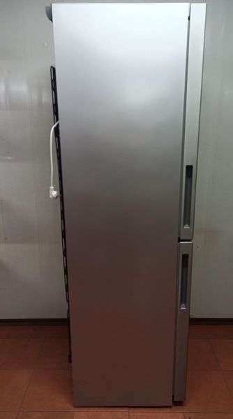 Холодильник двокамерний Miele KFN 29142 D 199+129л 186w 405е 000035063 фото