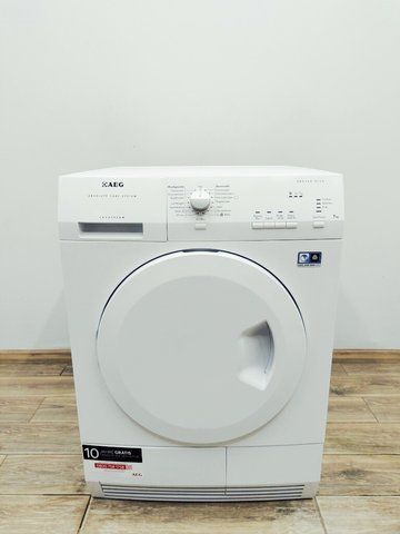 Сушильна машина AEG T55770IH4 900w 7 кг sn 74964113 000037923 фото