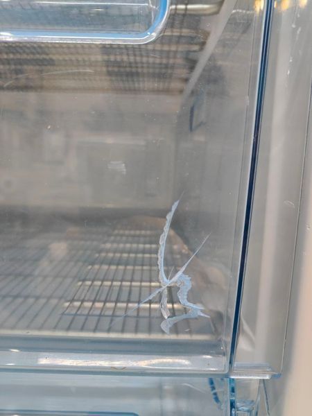 Холодильник двокамерний Electrolux ERB34253W 160W 188+118л sn 82702691 n540 000051094 фото