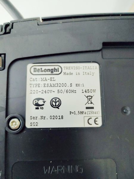 Кавомашина DeLonghi Magnifica ESAM3200 S 1450w sn 02018 000038911 фото