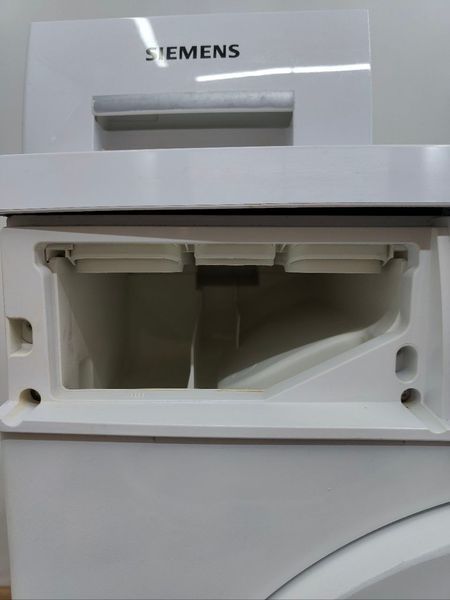 Пральна машина Siemens iQ500 WM14Q44A 06 2400W 7кг sn 9205001889 000051690 фото
