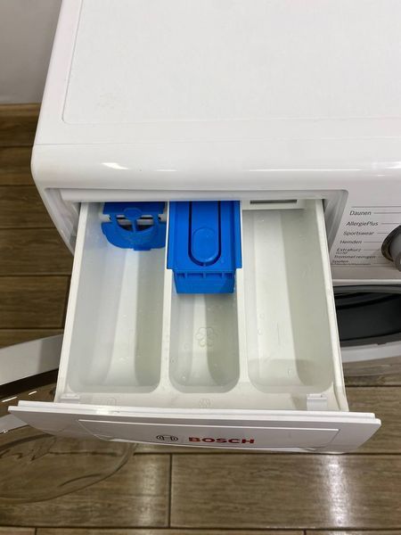 Стиральная машина Bosch WAT28530 40 2300W 8кг sn 9902100239 000048256 фото