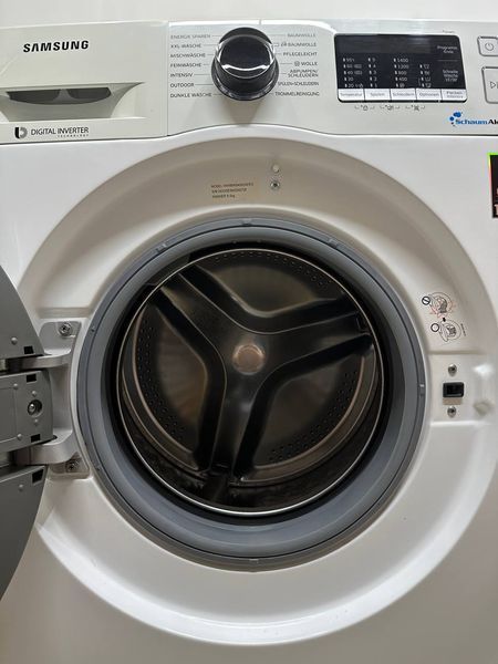 Стиральная машина Samsung WW8EK5400UW 2400W 8кг sn 04VX5ESM200072F 000054196 фото