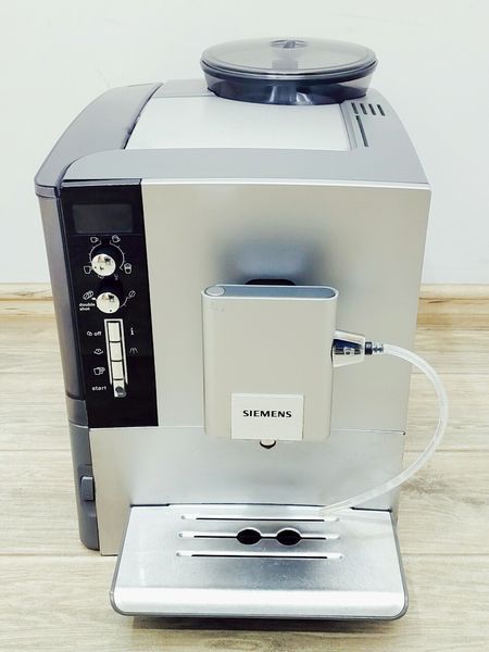Кофемашина Siemens EQ5 MacchiatoPlus TE506501DE 12 000044318 фото