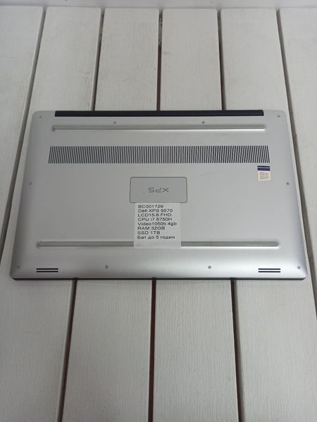 Ноутбук Dell XPS 9570 15/6 FHD бат до 5 годин 000049791 фото