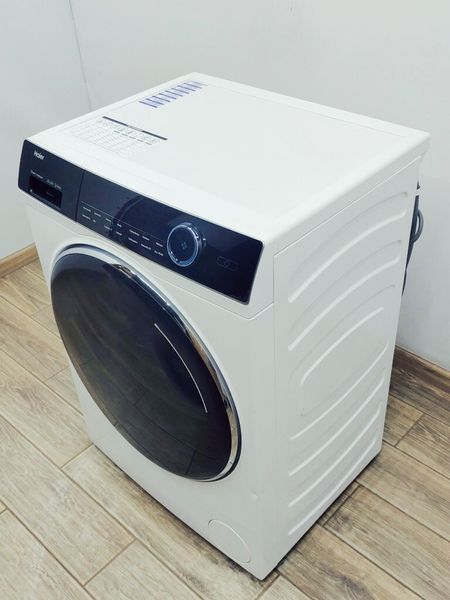 Стиральная машина Haier HW80 B14979 000040921 фото Стиральная машина Haier HW80 B14979 000040921 фото