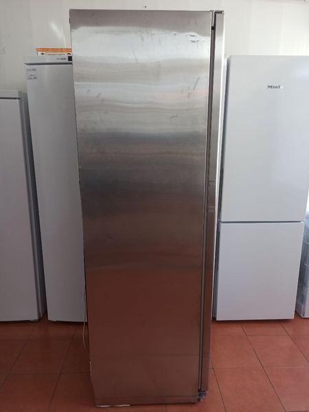 Морозильный шкаф Miele FN 4957 S 000035237 фото